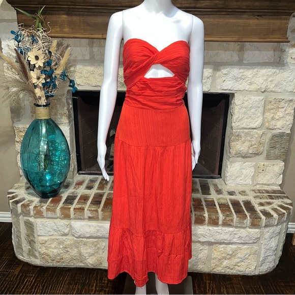 THML Josie Red Strapless Midi Dress with Bow Detail Size XL - Picture 3 of 16